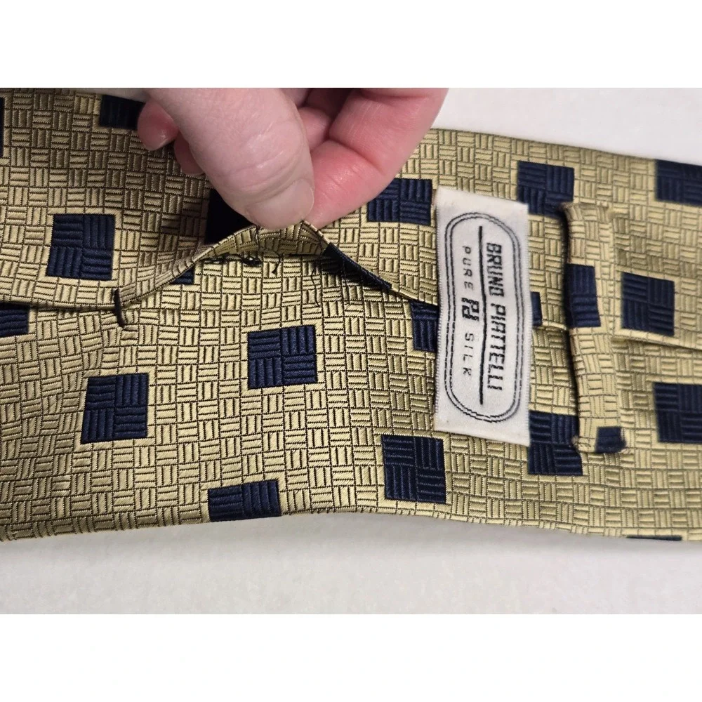 Vintage Bruno Piattelli‎ Navy Gold Textured Geometric Print Pure Silk Tie Flawed